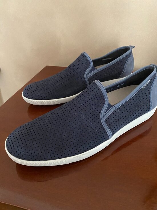 NWOT Mephisto Air-Relax Perforated Navy Slip-On Men\'s Size 13 main image 2